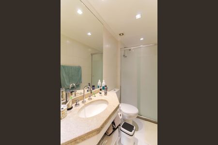 Apartamento à venda com 112m², 3 quartos e 2 vagasBanheiro