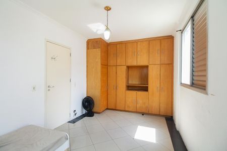 Apartamento à venda com 69m², 1 quarto e 1 vagaQuarto