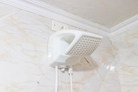 Casa à venda com 220m², 3 quartos e 5 vagas Casa à venda com 220m², 3 quartos e 5 vagasBanheiro da Suíte