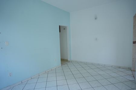 Casa para alugar com 200m², 2 quartos e 1 vagaSala