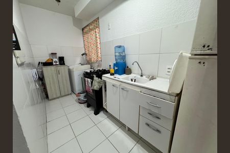 Apartamento à venda com 32m², 2 quartos e 1 vagaCozinha