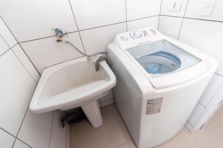 Apartamento à venda com 54m², 2 quartos e 1 vaga Apartamento à venda com 54m², 2 quartos e 1 vagaÁrea de Serviço