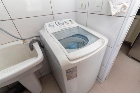 Apartamento à venda com 54m², 2 quartos e 1 vaga Apartamento à venda com 54m², 2 quartos e 1 vagaÁrea de Serviço