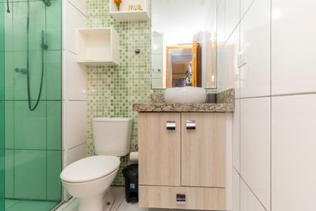 Apartamento à venda com 54m², 2 quartos e 1 vaga Apartamento à venda com 54m², 2 quartos e 1 vagaBanheiro