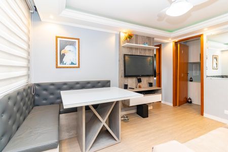 Apartamento à venda com 54m², 2 quartos e 1 vaga Apartamento à venda com 54m², 2 quartos e 1 vagaSala