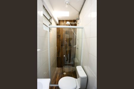 Casa para alugar com 28m², 1 quarto e sem vaga Casa para alugar com 28m², 1 quarto e sem vagaBanheiro
