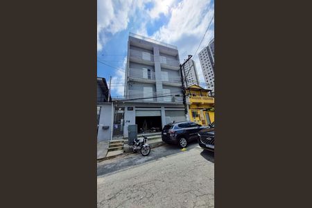 Casa para alugar com 28m², 1 quarto e sem vaga Casa para alugar com 28m², 1 quarto e sem vagaFachada