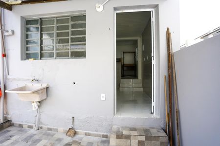 Casa para alugar com 28m², 1 quarto e sem vaga Casa para alugar com 28m², 1 quarto e sem vagaÁrea de Serviço