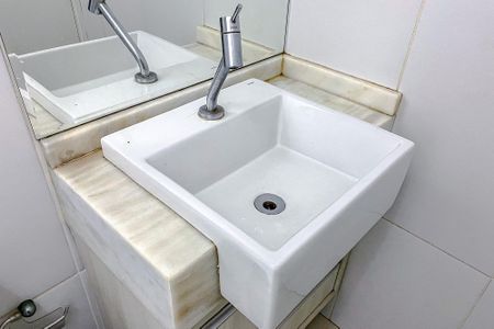 Apartamento para alugar com 47m², 2 quartos e 1 vagaBanheiro