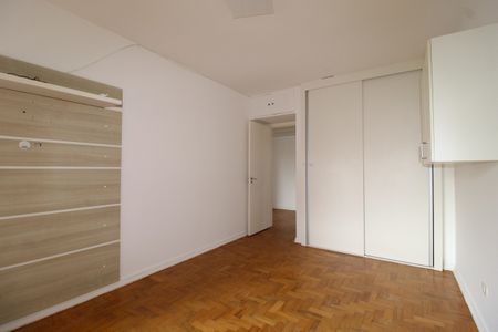 Apartamento à venda com 160m², 3 quartos e 1 vagaQuarto 1