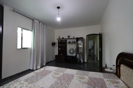 Casa para alugar com 198m², 3 quartos e 1 vagaQuarto 1