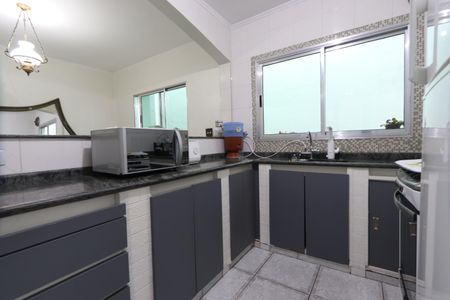 Casa para alugar com 198m², 3 quartos e 1 vagaCozinha