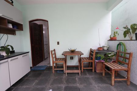 Casa para alugar com 198m², 3 quartos e 1 vagaLavanderia