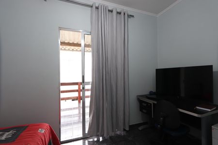 Casa para alugar com 198m², 3 quartos e 1 vagaQuarto 2