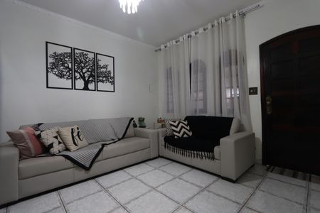 Casa para alugar com 198m², 3 quartos e 1 vagaSala