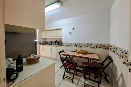 Apartamento à venda com 118m², 3 quartos e 1 vaga Apartamento à venda com 118m², 3 quartos e 1 vagaCozinha