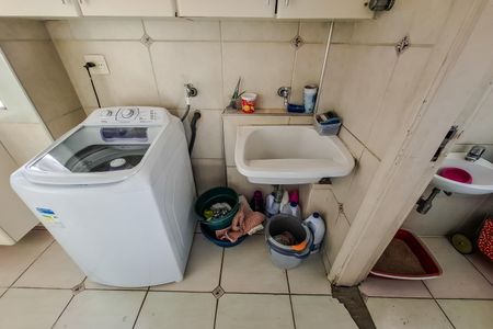 Apartamento à venda com 118m², 3 quartos e 1 vaga Apartamento à venda com 118m², 3 quartos e 1 vagaÁrea de serviço