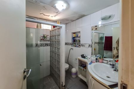Apartamento à venda com 118m², 3 quartos e 1 vaga Apartamento à venda com 118m², 3 quartos e 1 vagaBanheiro/Suíte