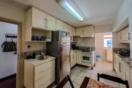 Apartamento à venda com 118m², 3 quartos e 1 vaga Apartamento à venda com 118m², 3 quartos e 1 vagaCozinha