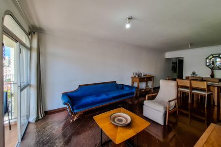 Apartamento à venda com 118m², 3 quartos e 1 vaga Apartamento à venda com 118m², 3 quartos e 1 vagaSala