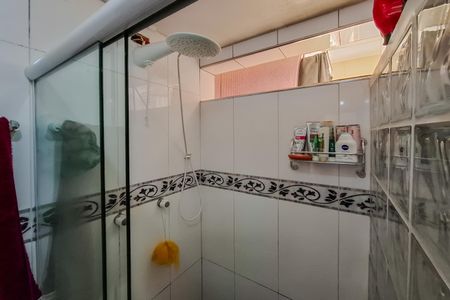 Apartamento à venda com 118m², 3 quartos e 1 vaga Apartamento à venda com 118m², 3 quartos e 1 vagaBanheiro/Suíte