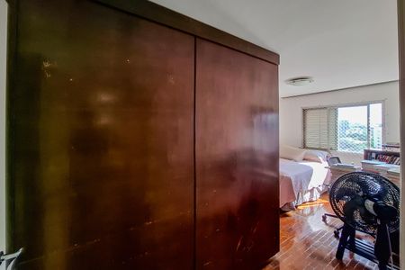 Apartamento à venda com 118m², 3 quartos e 1 vaga Apartamento à venda com 118m², 3 quartos e 1 vagaSuíte