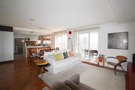 Apartamento à venda com 155m², 2 quartos e 2 vagas Apartamento à venda com 155m², 2 quartos e 2 vagasSala