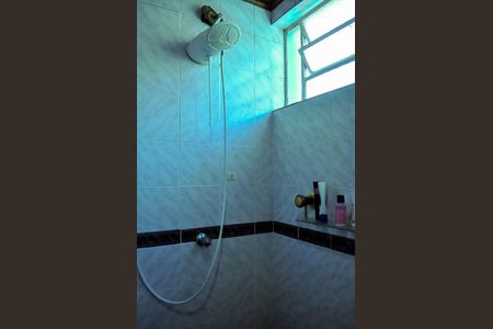 Casa à venda com 185m², 5 quartos e 4 vagasBanheiro/Suíte