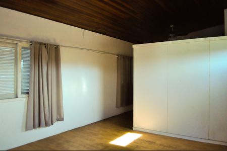 Casa à venda com 185m², 5 quartos e 4 vagasQuarto 3