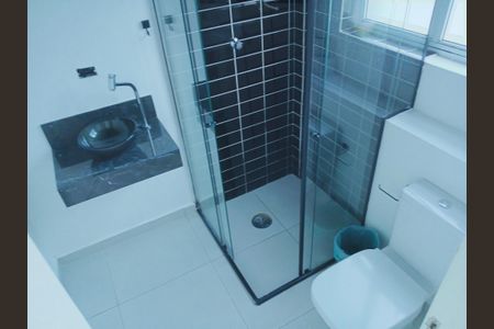 Apartamento à venda com 55m², 1 quarto e sem vaga Apartamento à venda com 55m², 1 quarto e sem vagaBanheiro