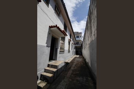 Apartamento à venda com 35m², 1 quarto e sem vaga Apartamento à venda com 35m², 1 quarto e sem vagaEntrada