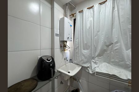 Apartamento para alugar com 50m², 2 quartos e sem vaga Apartamento para alugar com 50m², 2 quartos e sem vagaCozinha e Área de Serviço