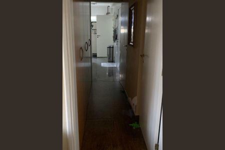 Apartamento à venda com 233m², 4 quartos e 4 vagas