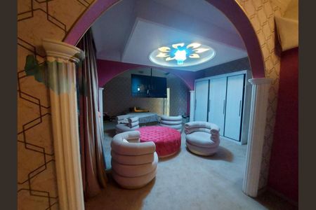 Casa à venda com 390m², 4 quartos e 4 vagas