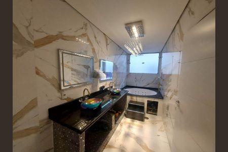 Casa à venda com 390m², 4 quartos e 4 vagas