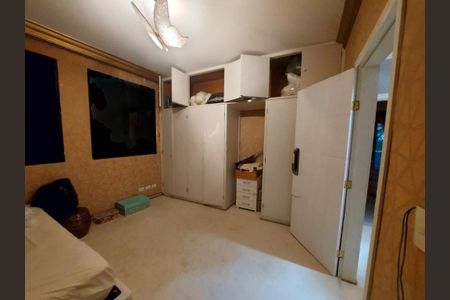 Casa à venda com 390m², 4 quartos e 4 vagas