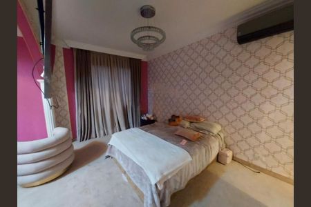 Casa à venda com 390m², 4 quartos e 4 vagas