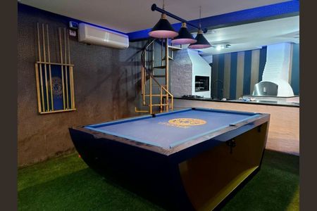 Casa à venda com 390m², 4 quartos e 4 vagas