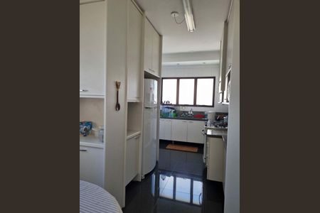 Apartamento à venda com 250m², 4 quartos e 4 vagas