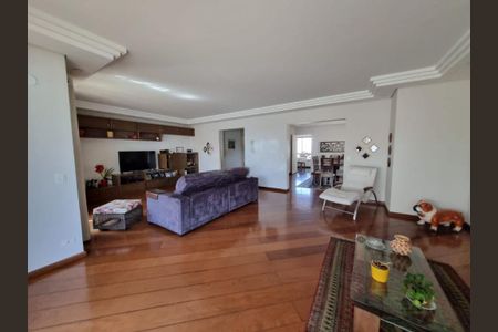 Apartamento à venda com 250m², 4 quartos e 4 vagas