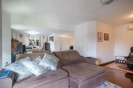 Apartamento à venda com 143m², 3 quartos e 2 vagas
