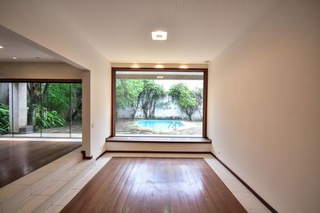 Sala de Tv de casa à venda com 5 quartos, 512m² em Morumbi, São Paulo