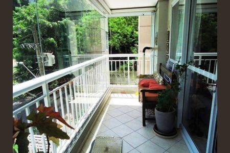 Apartamento à venda com 99m², 2 quartos e 2 vagas