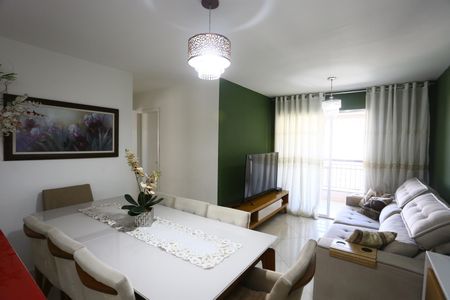 Apartamento à venda com 70m², 3 quartos e 2 vagassala
