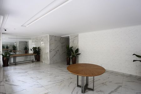 Apartamento à venda com 70m², 3 quartos e 2 vagasHall de entrada