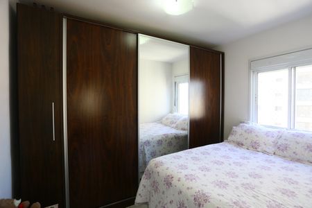 Apartamento à venda com 70m², 3 quartos e 2 vagasQuarto 1