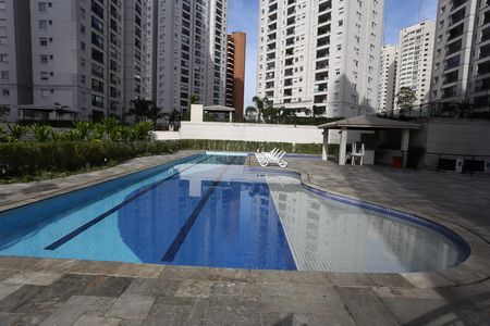 Apartamento à venda com 70m², 3 quartos e 2 vagasÁrea comum - Piscina