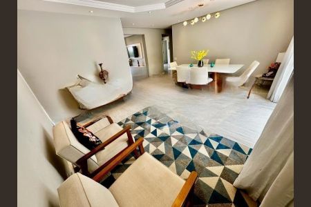 Apartamento à venda com 135m², 3 quartos e 3 vagas