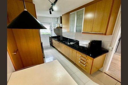 Apartamento à venda com 135m², 3 quartos e 3 vagas