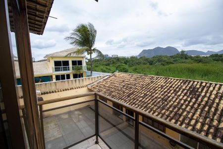 Casa de condomínio à venda com 600m², 4 quartos e 5 vagas Casa de condomínio à venda com 600m², 4 quartos e 5 vagasQuarto 1